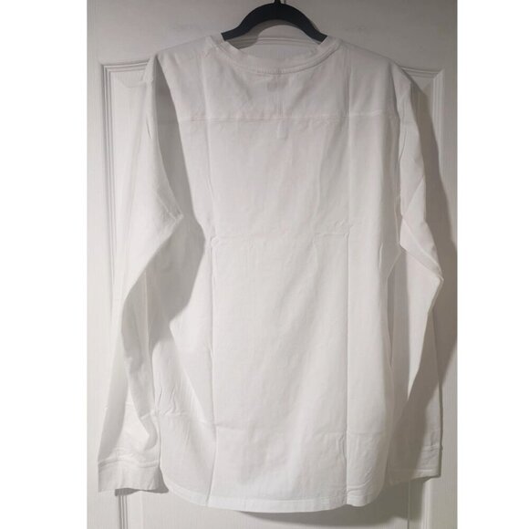 Good Man Brand | Victory V-Notch Long Sleeve Tee In White - Picture 6 of 12